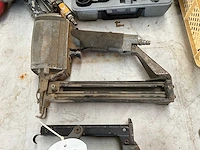 Pneumatische tacker (2x) - afbeelding 2 van  4