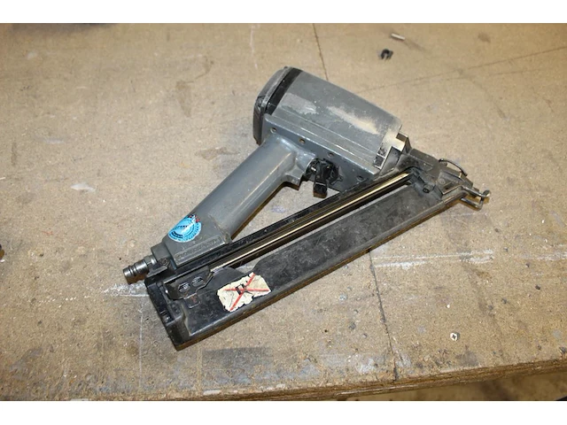 Pneumatische tacker senco. - afbeelding 2 van  2