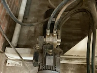 Pneumatische verticale opsluitbank, duin, 2008 - afbeelding 9 van  10