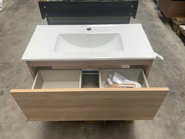 Pocket natural oak badmeubel 80cm - afbeelding 4 van  6