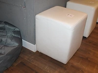 Poef 40 x 40 x 47 cm. - afbeelding 2 van  2