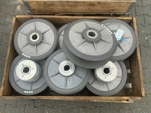 Poelie voor variator schuitemaker robusta (7x) - afbeelding 1 van  7