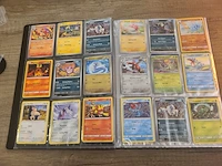 Pokémon collectie met vele kaarten en accessoires van pokémon + zeldzame japanse eevee kaart - afbeelding 4 van  22