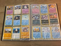Pokémon collectie met vele kaarten en accessoires van pokémon + zeldzame japanse eevee kaart - afbeelding 7 van  22
