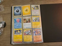 Pokémon collectie met vele kaarten en accessoires van pokémon + zeldzame japanse eevee kaart - afbeelding 14 van  22