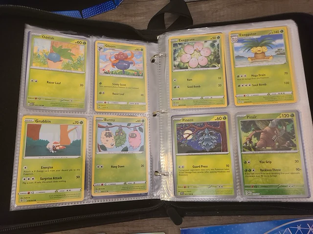 Pokémon map met zeldzame kaarten + accessoires - afbeelding 5 van  60