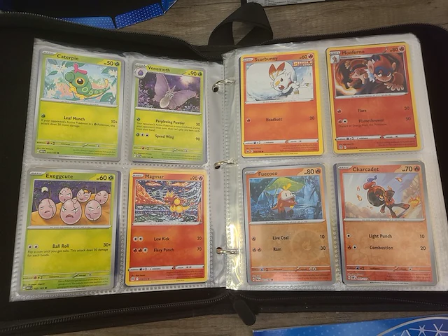 Pokémon map met zeldzame kaarten + accessoires - afbeelding 6 van  60