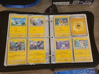 Pokémon map met zeldzame kaarten + accessoires - afbeelding 22 van  60