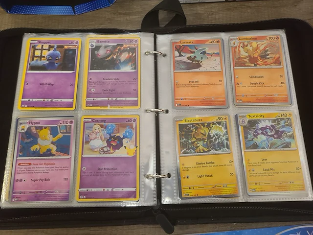 Pokémon map met zeldzame kaarten + accessoires - afbeelding 30 van  60