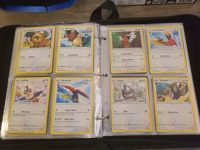 Pokémon map met zeldzame kaarten + accessoires - afbeelding 36 van  60