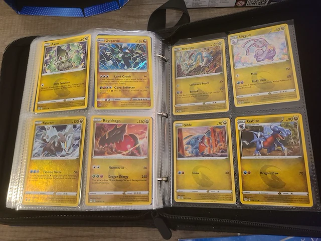Pokémon map met zeldzame kaarten + accessoires - afbeelding 52 van  60