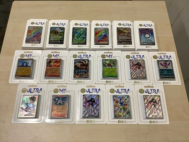 Pokemon ultra boost box verzamelkaart (30x) - afbeelding 1 van  17