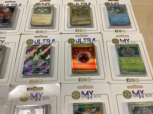 Pokemon ultra boost box verzamelkaart (30x) - afbeelding 11 van  14