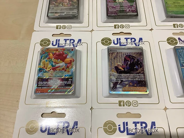 Pokemon ultra boost box verzamelkaart (30x) - afbeelding 2 van  14