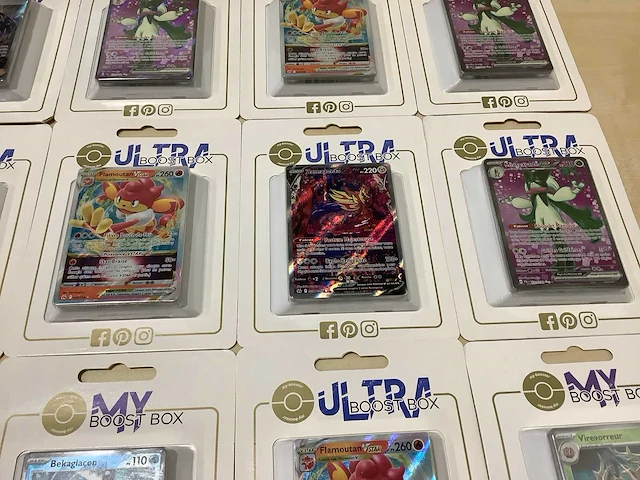 Pokemon ultra boost box verzamelkaart (30x) - afbeelding 11 van  14