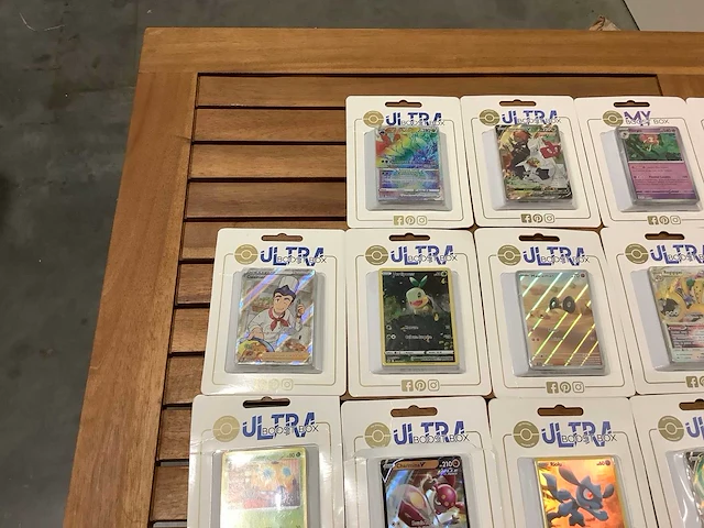 Pokemon ultra boosterbox (30x) - afbeelding 7 van  7