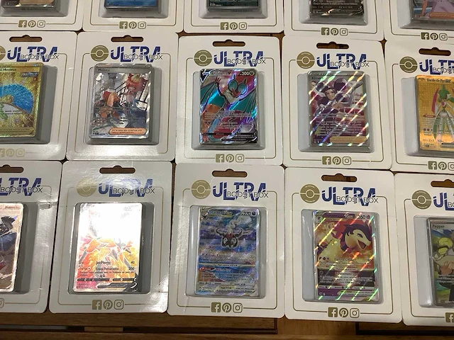 Pokemon ultra boosterbox (30x) - afbeelding 4 van  7