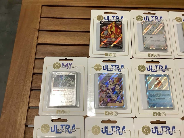 Pokemon ultra boosterbox (30x) - afbeelding 6 van  7