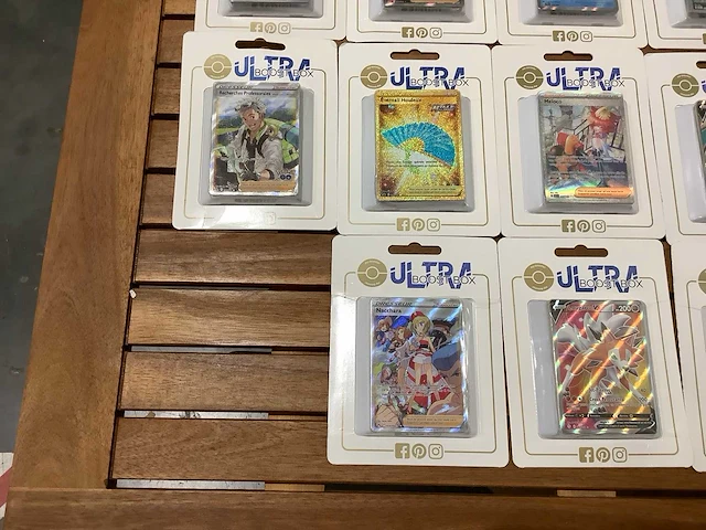Pokemon ultra boosterbox (30x) - afbeelding 7 van  7