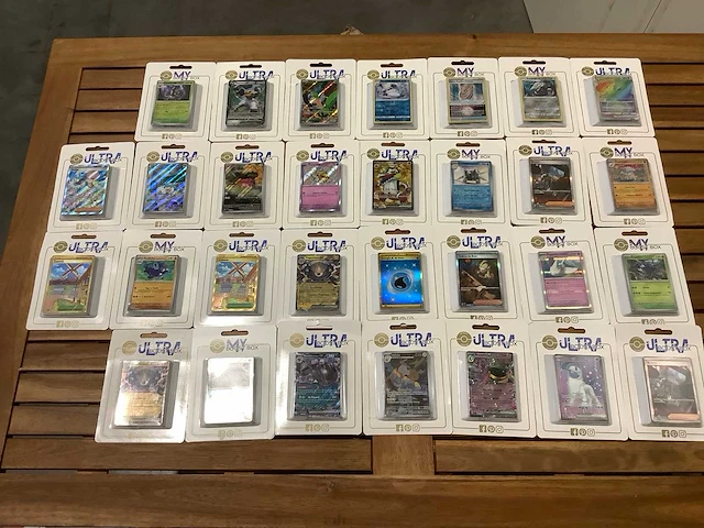 Pokemon ultra boosterbox (30x) - afbeelding 1 van  7