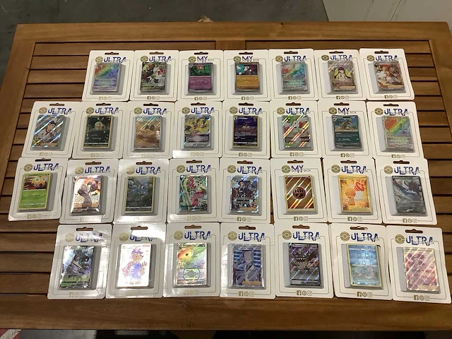 Pokemon ultra boosterbox (30x) - afbeelding 1 van  7