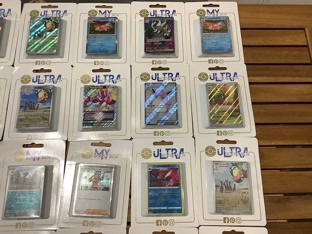 Pokemon ultra boosterbox (30x) - afbeelding 4 van  5
