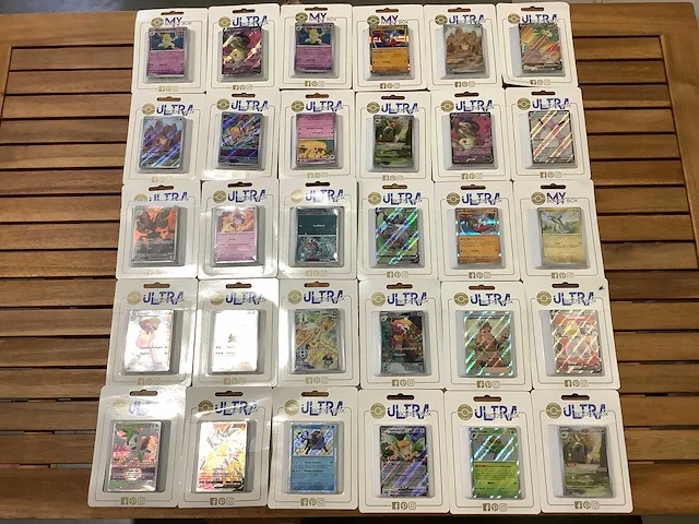 Pokemon ultra boosterbox (30x) - afbeelding 1 van  5