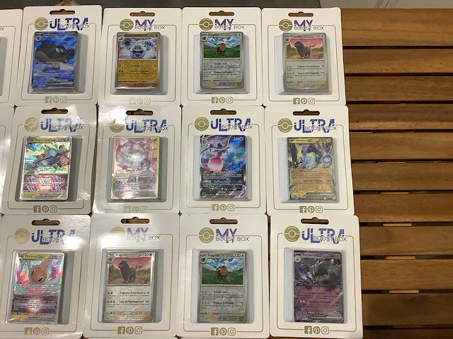 Pokemon ultra boosterbox (30x) - afbeelding 2 van  5