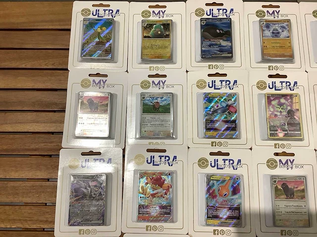 Pokemon ultra boosterbox (30x) - afbeelding 3 van  5