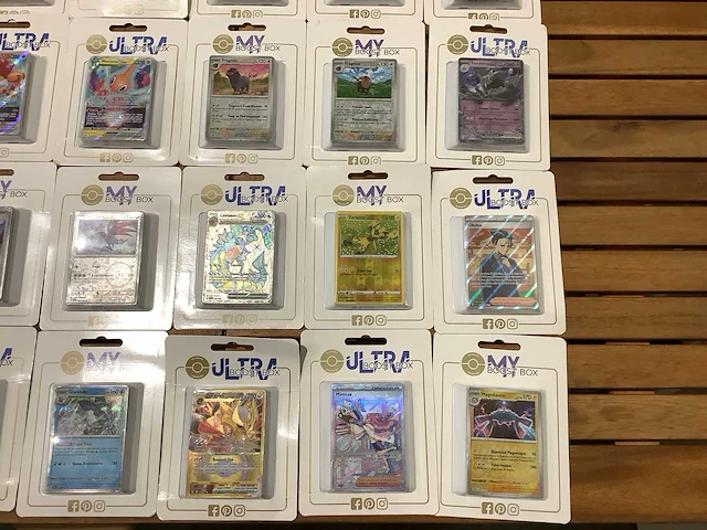 Pokemon ultra boosterbox (30x) - afbeelding 5 van  5