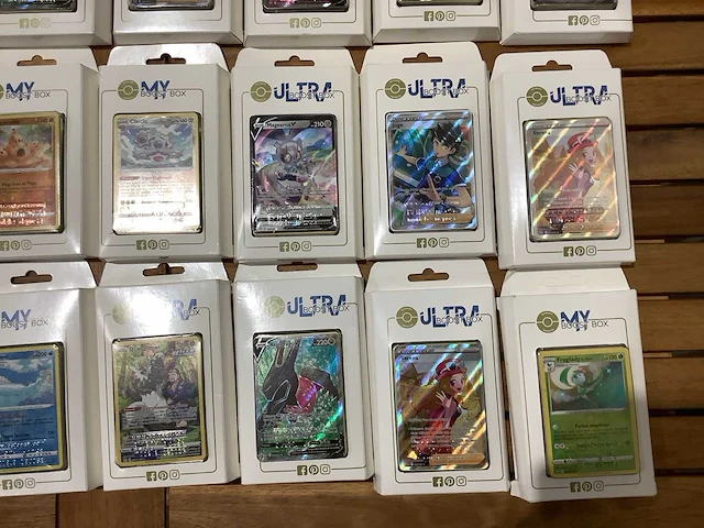 Pokemon ultra boosterbox (30x) - afbeelding 2 van  5