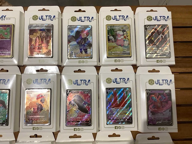 Pokemon ultra boosterbox (30x) - afbeelding 3 van  5