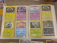 Pokémon verzameling met o.a. oude kaarten en gevulde map + accessoires - afbeelding 14 van  39