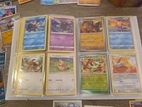 Pokémon verzameling met o.a. oude kaarten en gevulde map + accessoires - afbeelding 20 van  39