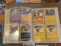 Pokémon verzameling met o.a. oude kaarten en gevulde map + accessoires - afbeelding 22 van  39