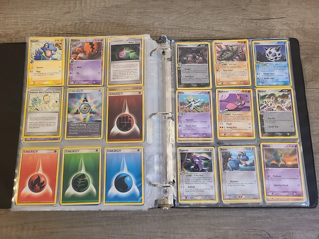 Pokémon verzameling met zeer zeldzame (vintage) kaarten - afbeelding 16 van  26