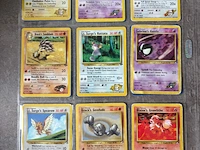 Pokemon vintage kaarten met o.a 1999 charizard holo - afbeelding 3 van  17