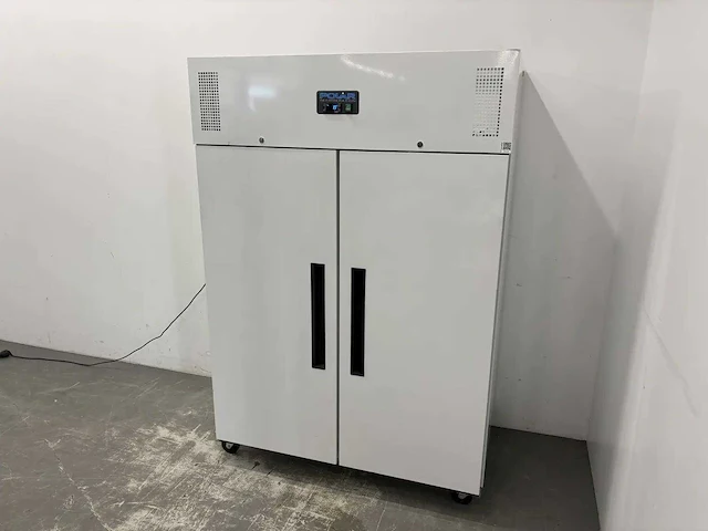 Polar - cc336-e-02 - dubbeldeurs koelkast - afbeelding 1 van  9