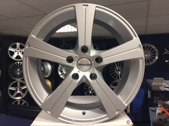 Veiling van diverse aluminium velgen sets o.a. dezent, tekno, dotz luxor & borbet