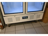 Polar cd984-e-02 dubbeldeurs glasdeur koelkast - afbeelding 3 van  5