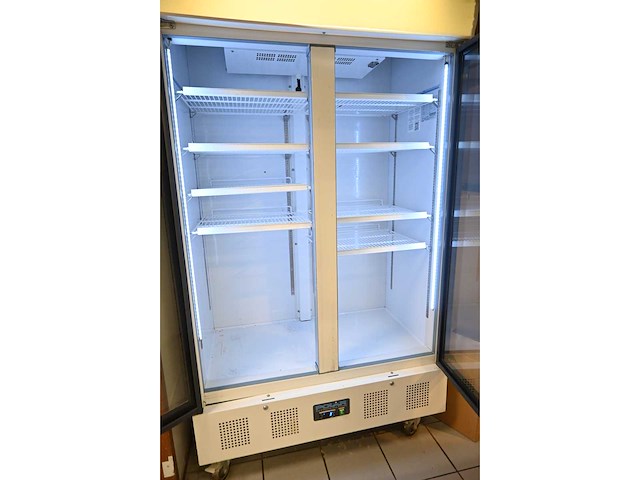Polar cd984-e-02 dubbeldeurs glasdeur koelkast - afbeelding 4 van  5