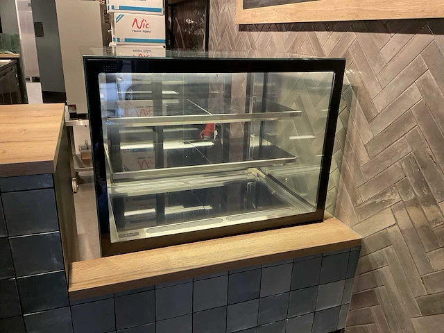 Polar db950-e koelvitrine - afbeelding 2 van  7