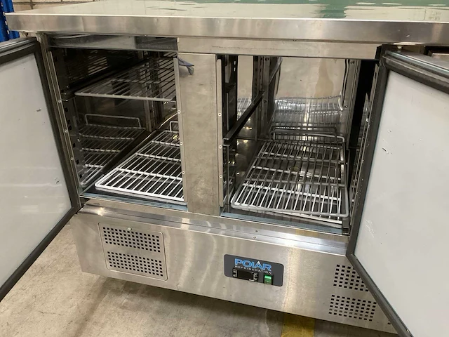 Polar g622-e 3-deurs koelwerkbank - afbeelding 4 van  6