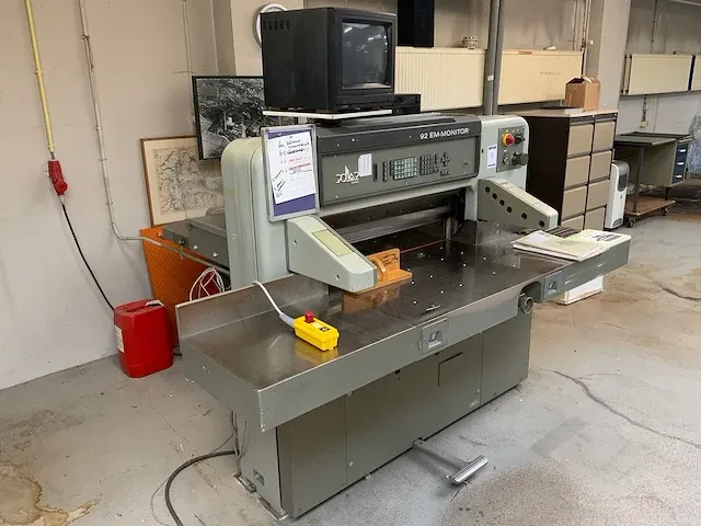 Polar mohr - 92 em monitor - guillotineschaar - afbeelding 1 van  13