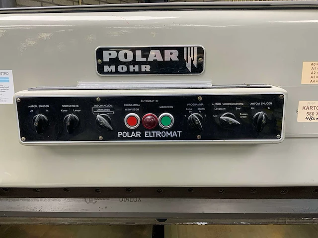 Polar mohr 145 el papiersnijmachine - afbeelding 5 van  9