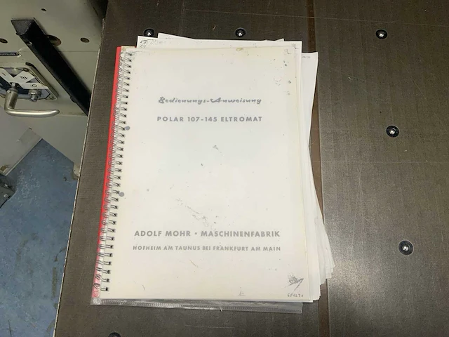 Polar mohr 145 el papiersnijmachine - afbeelding 9 van  9