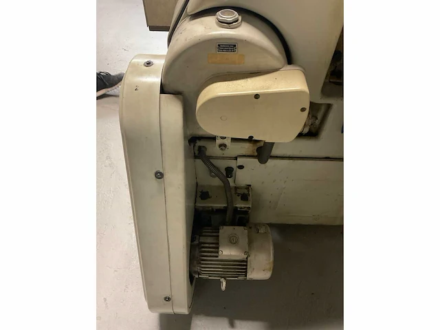 Polar mohr 82 el guillotine snijmachine met toebehoren - afbeelding 4 van  19