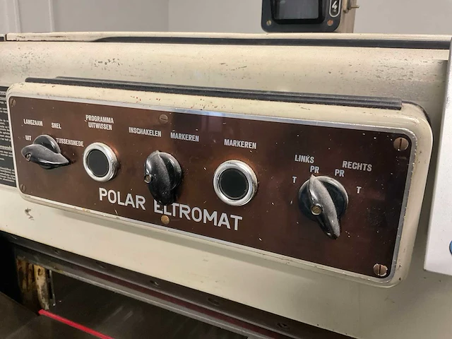 Polar mohr 82 el guillotine snijmachine met toebehoren - afbeelding 7 van  19