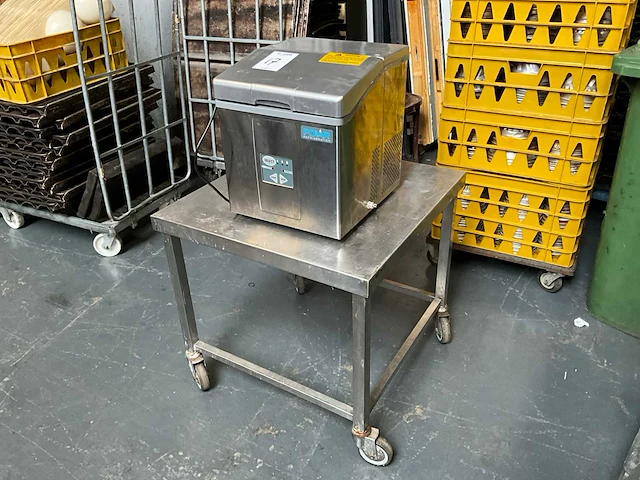 Polar refrigeration g620-e-03 ijsblokjesmachine - afbeelding 5 van  6
