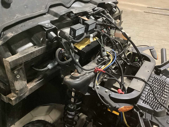 Polaris ev quad - afbeelding 15 van  20